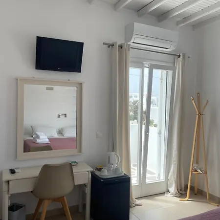 White Myth 2* Mykonos Town